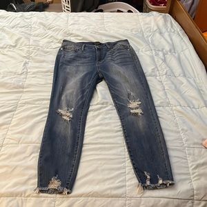 Slight distressed Judy Blue skinny jeans